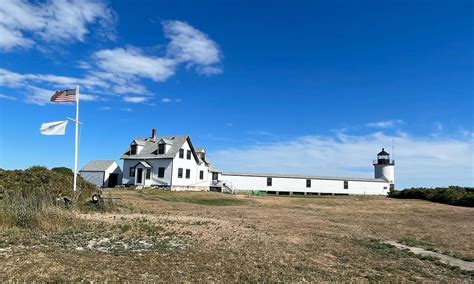 A Complete Guide to Goat Island Lighthouse, Maine (+ Photos & Video)