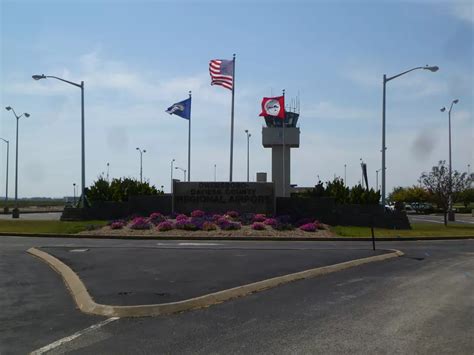 Bob Whitmer Talks About the Owensboro Airport Pt. 1