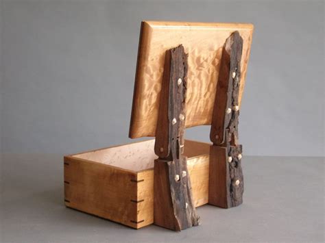 Wood Box Design, Wooden Hinges, Decorative Wooden Boxes, Wood Keepsake Box, Trunks And Chests ...