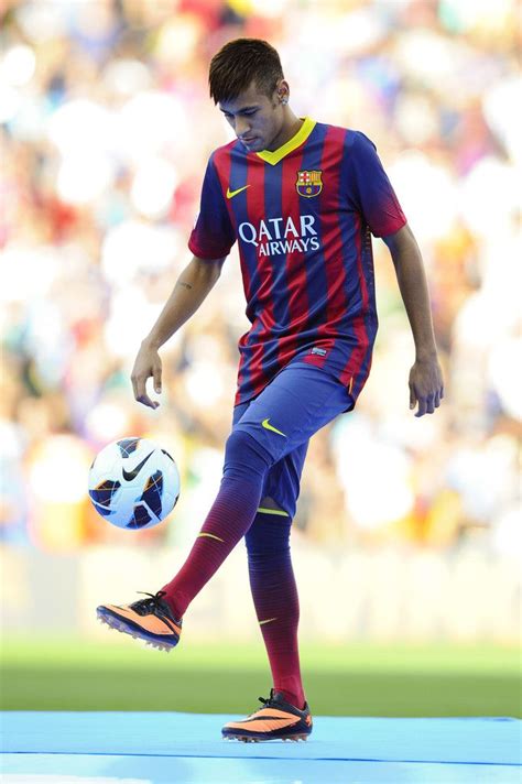 Neymar Photostream | Futbol, Freestyle futbol, Futbol europeo