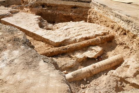 Aparecen Nuevos Restos Arqueol Gicos En La Rambla