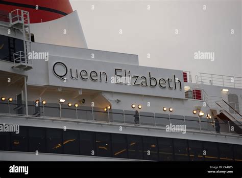 Southampton Uk The Three Cunard Cruise Ships Queen Elizabeth Queen