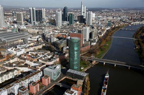 Frankfurt Am Main Aus Der Vogelperspektive B Ro Und