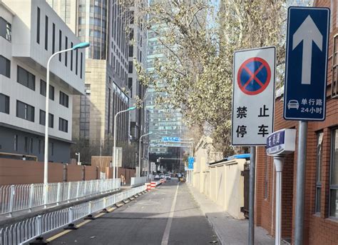 和平这条路正式通车！这里增设102处路灯！澎湃号·政务澎湃新闻 The Paper