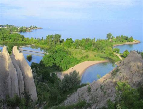 Scarborough Bluffs | Goop