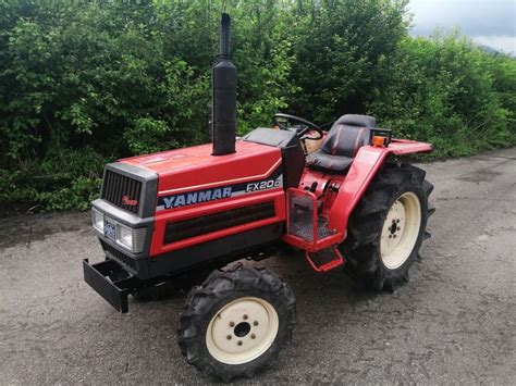 Malotraktor Yanmar Fx D Malotraktory A Pr Slu Enstvo