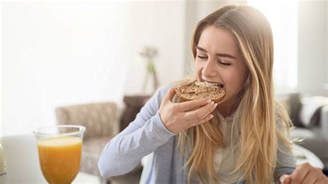 Cuánto pan se puede comer al día en una dieta saludable