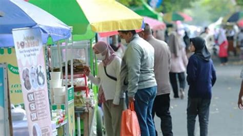 Berkah Ramadan Bagi Pelaku Umkm Di Pasar Takjil Banyuwangi Street Food