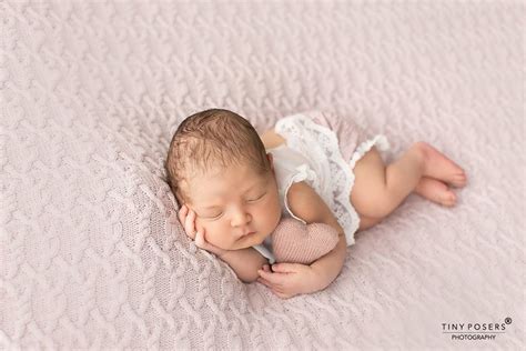 Newborn Girl Photo Ideas: Outfits and Bean Bag Poses