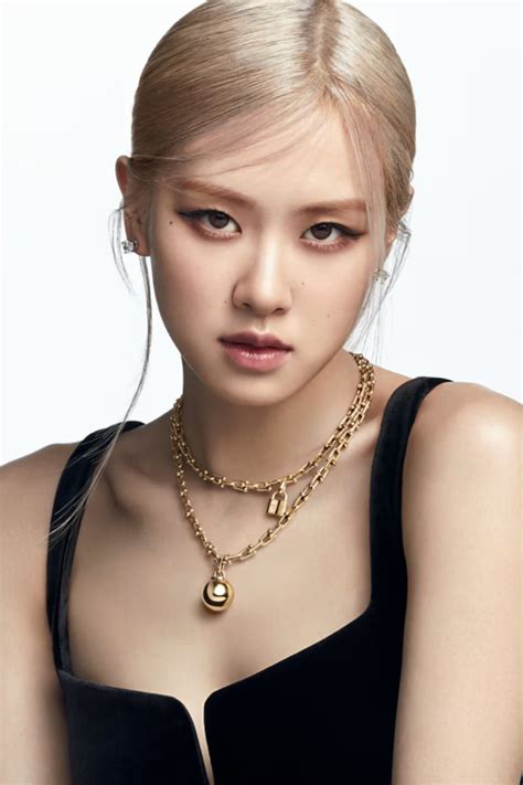 BLACKPINKs Rosé inspiriert neue Tiffany Co Capsule Kollektion Myyntra