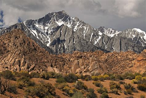 Lone Pine Peak At Feet Lone Pine Peak Is Located O Flickr