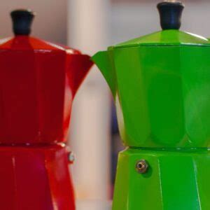 Moka Pot Size Guide What Size Moka Pot Do I Need Coffee Break Lovers