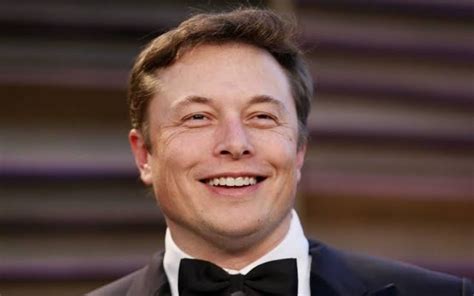 Elon Musk Jual Saham Tesla Rp Triliun Untuk Bayar Pajak