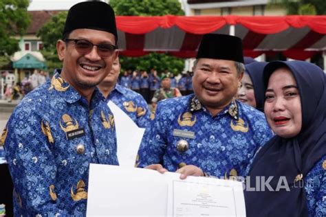 Syarat Pengangkatan Honorer Pakai Uu Nomor Tahun Langsung