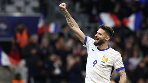 Le moment tant redouté est arrivé Olivier Giroud officialise sa