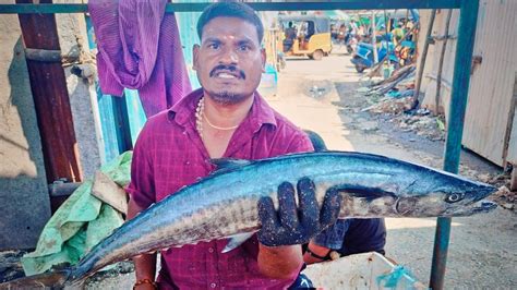 Amazing Seer Fish Cutting Skills Expert Cutting Seer Fish In Kasimedu