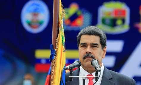 Presidente Maduro Ratifica A Padrino L Pez En Ministerio De La Defensa