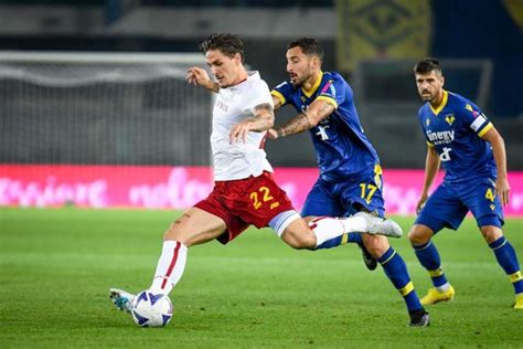 Romas Nicolo Zaniolo Action Against Veronas Editorial Stock Photo