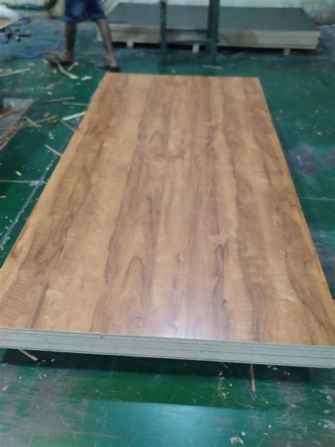 Poplar Brown Laminated Plywood For Furniture Thickness 10 Mm At Rs