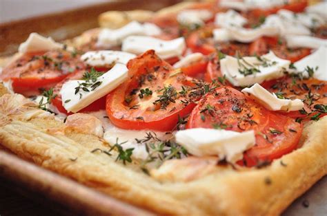 Tarte à la tomate moutarde et mozzarella simple et rapide à faire