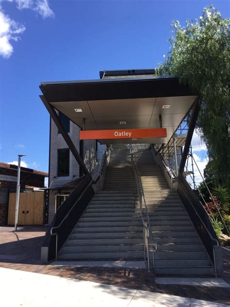 OATLEY RAILWAY STATION - Updated March 2024 - 10 Photos - Sydney New South Wales, Australia ...