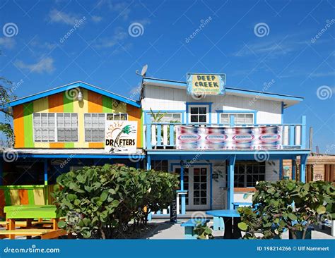 Colorful Houses on Native Fish Fry, Nassau, Bahamas Editorial Photo - Image of fish, city: 198214266