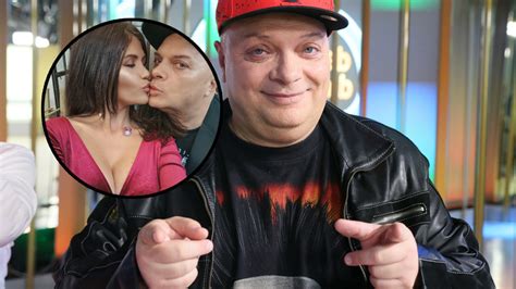 Krzysztof Skiba Zwi Za Si Z Karolin Kempi Sk Modelka Ma Do Hejtu