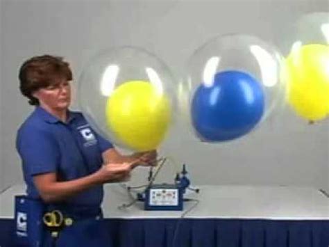Надувание шара в шаре - YouTube
