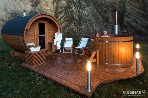 Relax In Barrel Sauna And Hot Tub Idee Per Il Giardino Di Casa Idee Amaca Case Di Design