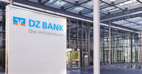 Dz Bank Profitiert Vom Firmenkundengesch Ft Finance