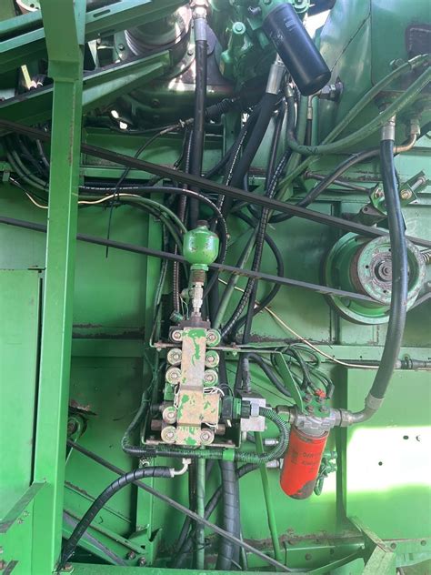 Vand Combima Jhon Deere Sau Schimb Cu Tractor Jd