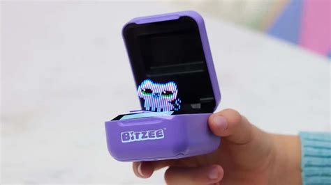 Bitzee is small hologram-like pets - Gadget Advisor