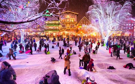 Best Winter Festivals In The U S Winter Festival Winter Vacation Best Places To Travel