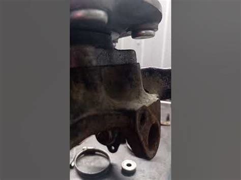 ступица паджеро 4 и поворотный кулак погнутый - YouTube