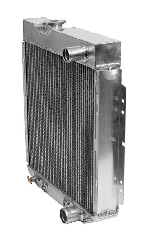 Summit Racing Sum 384005 Summit Racing™ Performance Fit Aluminum Radiators Summit Racing