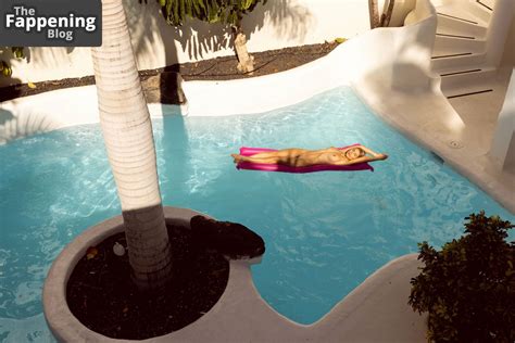 Beatrice Wolf Nude New Photos TheFappening