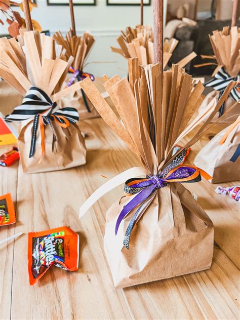 How To Make Easy Witch Broom Treat Bags