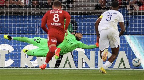 Ligue Highlights Psg Auch Gegen Brest Ungeschlagen Gianluigi