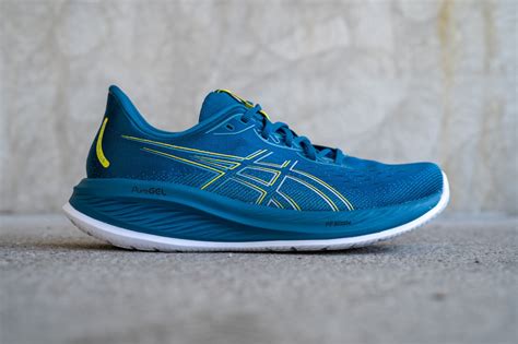 Test Asics Gel Cumulus Daily Trainer Mit Komfort Und Stabilit T