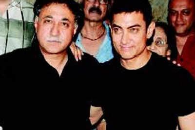 Mansoor Khan has Aamir booked | Hindi Movie News - Times of India