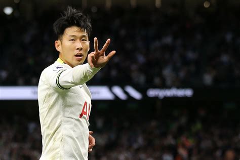 Tottenham s Son Heung min scores hat trick to bust out of slump 프린트화면