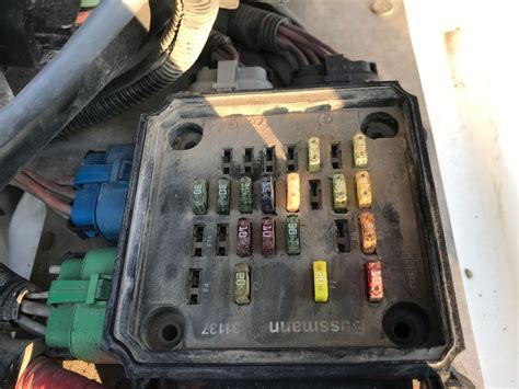 Freightliner M2 Fuse Box