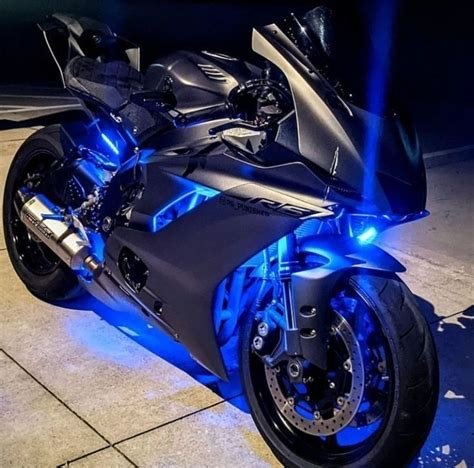 Yamaha R6 Stylish Bike Super Bikes Sport Bikes