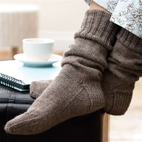 Free Easy Patons The Basic Sock Knitting Pattern Yarnspirations