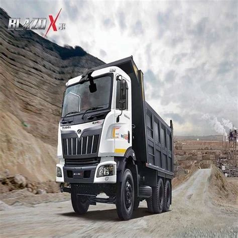 Mahindra Blazo X 28 Cargo Bs6 Truck 6 Wheeler At Rs 900000 In Navsari