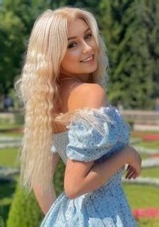 Whimsical Oksana Y O From Cherkasy Ukraine With Blonde Hair