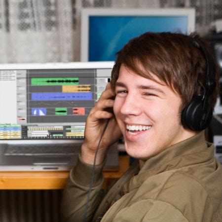 Behringer｜16 頻道數碼 ULTRANET 分配器｜P16-D - Sunrise Trading Co.