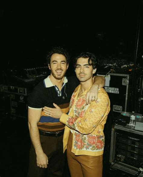 Pin on Jonas brothers ️ | Jonas brothers, Joe jonas, Boyfriend pictures