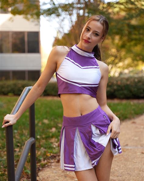 Avaryana Rose - Rah Rah.. Run!💜🤍filming in Atlanta🎥 stay... | Facebook