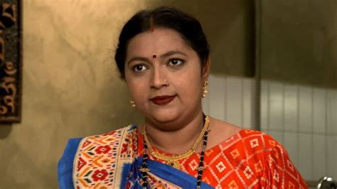 Watch Prem Ni Bhavai Season 1 Episode 264 : Bhanumati Gives Bite To ...